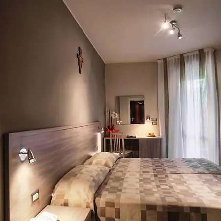 Hotel Domus Pacis Asyż