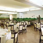 Domus Pacis Hotel