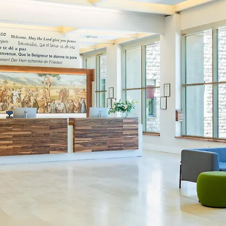 Domus Pacis Hotel