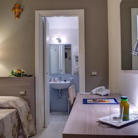Domus Pacis Отель 3*