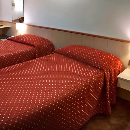 Отель Domus Pacis Ассизи