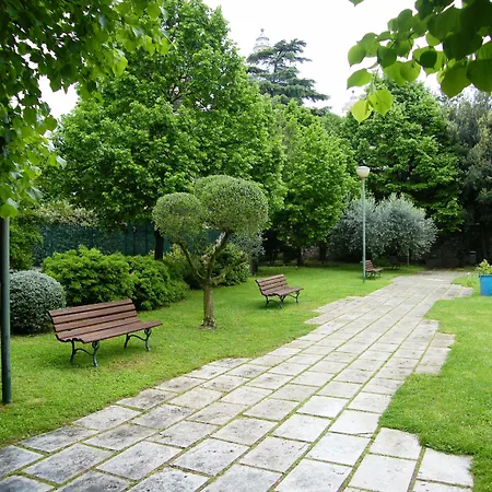 Domus Pacis Hotel Asís